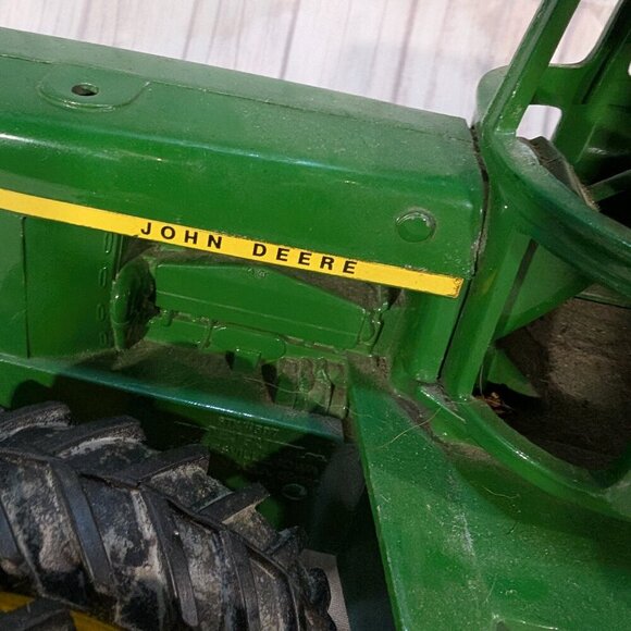 ERTL John Deere Articulated 8650 (?) 4-Wheel Drive Tractor W/Duals 1/16 Vintage - Picture 9 of 16